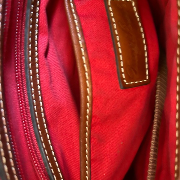 EUC Black Dooney and Bourke tote with Brown leather handles - Picture 5 of 6